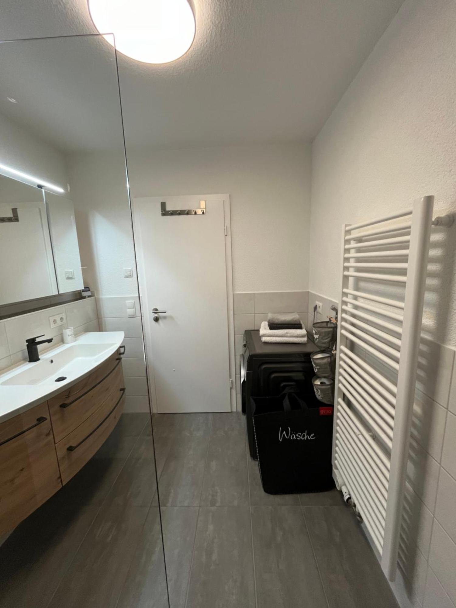 Ferienwohnung Mika ฟรีดริชส์ฮาเฟน ภายนอก รูปภาพ